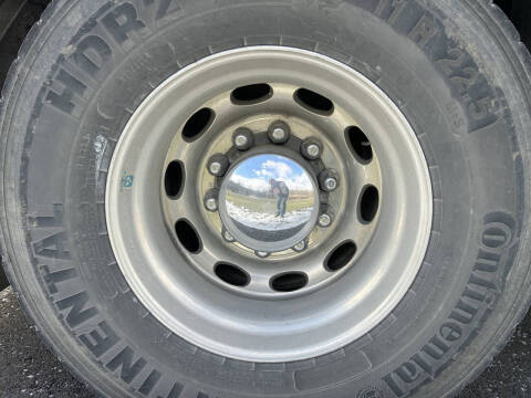 2006 Peterbilt 335 Mechanic's Truck