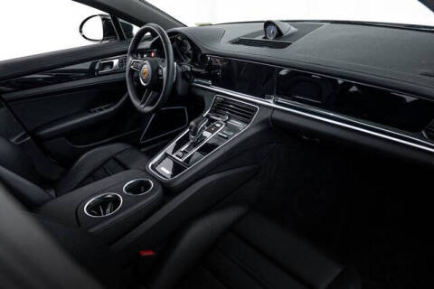2021 Porsche Panamera 4