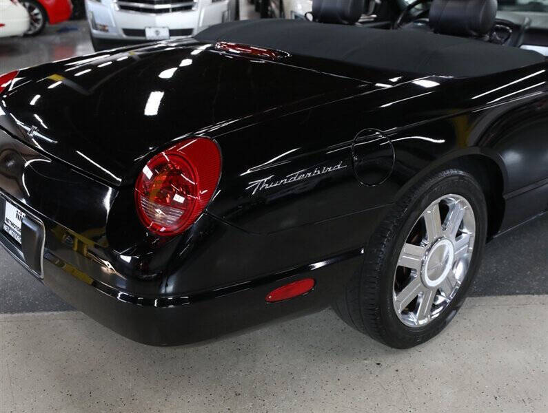 2004 Ford Thunderbird Deluxe