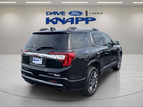 2023 GMC Acadia Denali