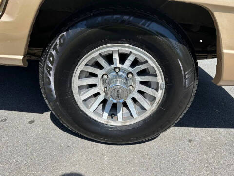 1989 Jeep Grand Wagoneer