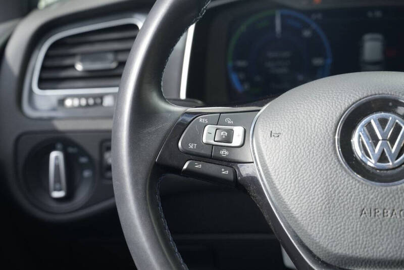 2019 Volkswagen e-Golf SEL Premium