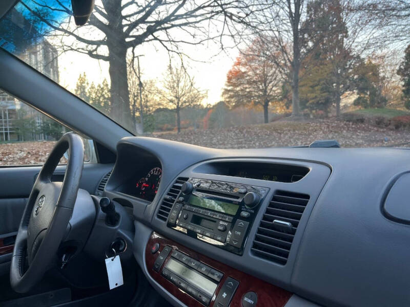 2005 Toyota Camry XLE V6