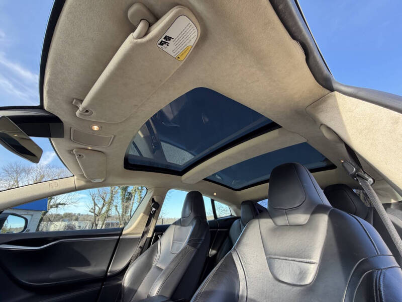 2016 Tesla Model S 70