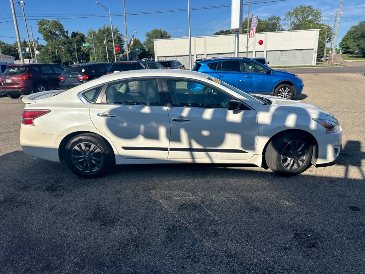 2015 Nissan Altima for sale at Kings Motors in Dayton, OH