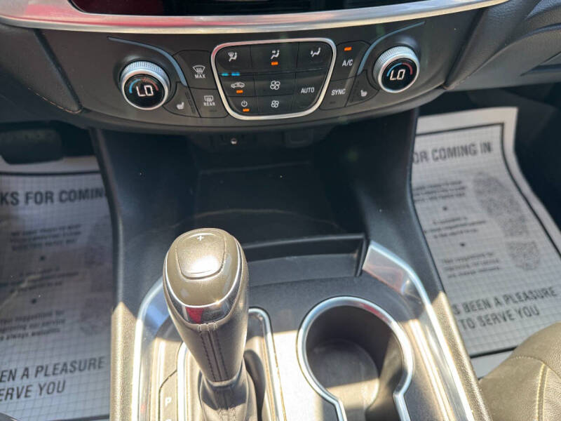 2019 Chevrolet Traverse LT Leather