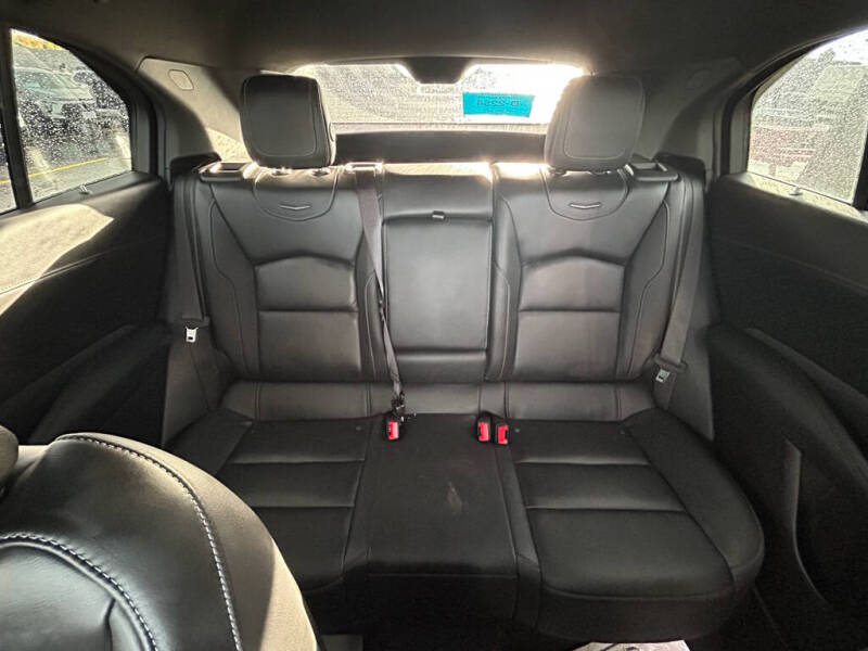 2024 Cadillac XT4 Premium Luxury