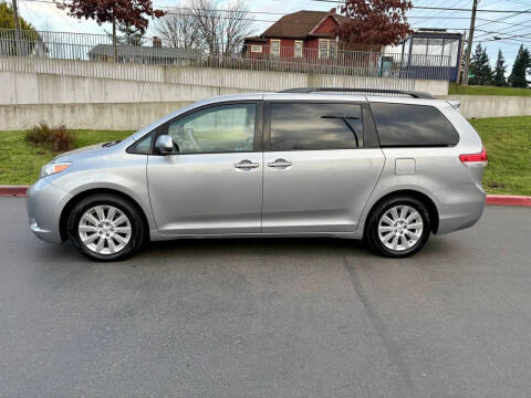 2013 Toyota Sienna