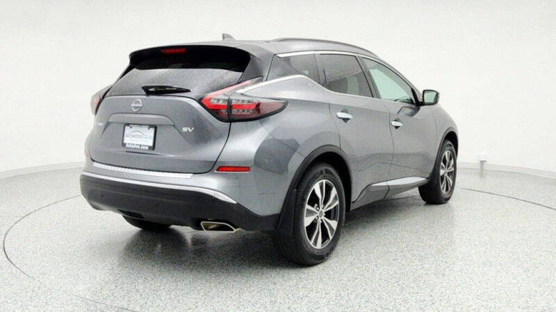 2023 Nissan Murano SV