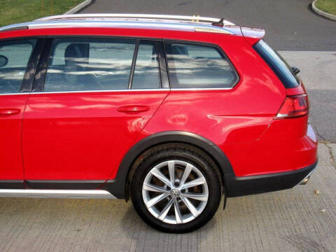 2017 Volkswagen Golf Alltrack