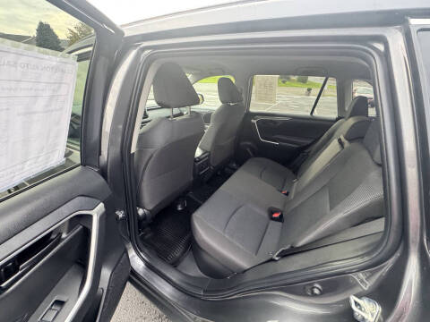 2024 Toyota RAV4 Hybrid LE