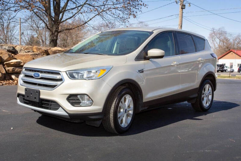 2017 Ford Escape for sale at CROSSROAD MOTORS in Caseyville IL