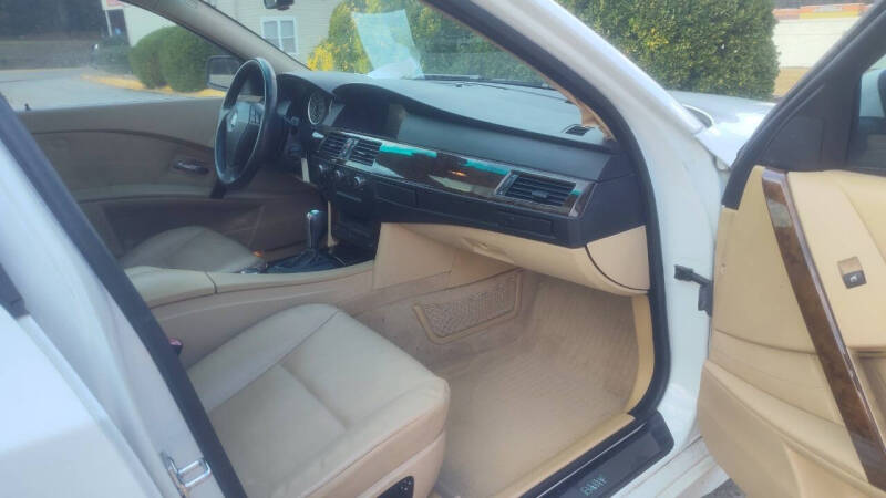 2007 BMW 5 Series 530i