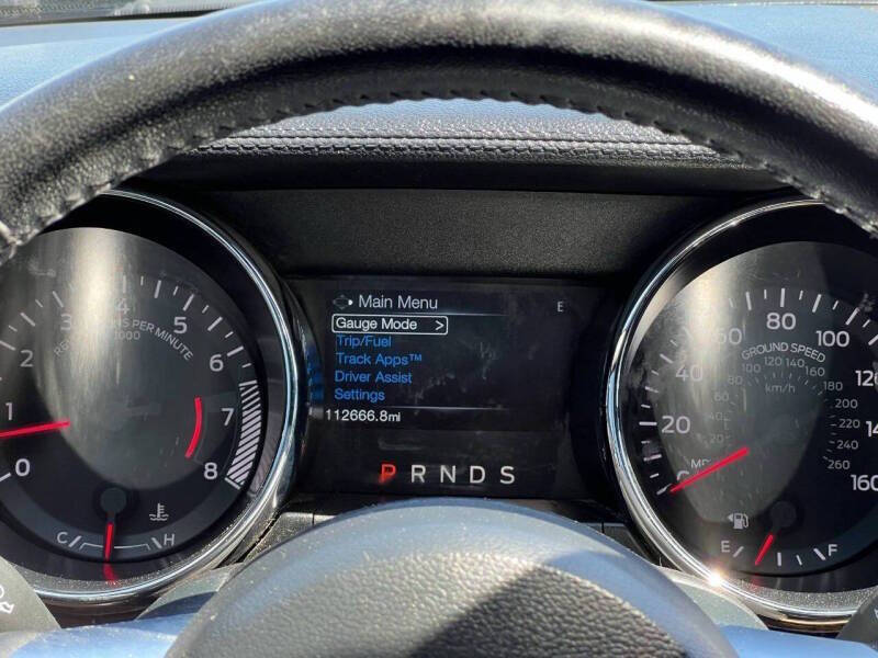 2017 Ford Mustang V6