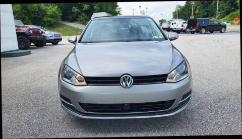 2017 Volkswagen Golf TSI Wolfsburg Edition