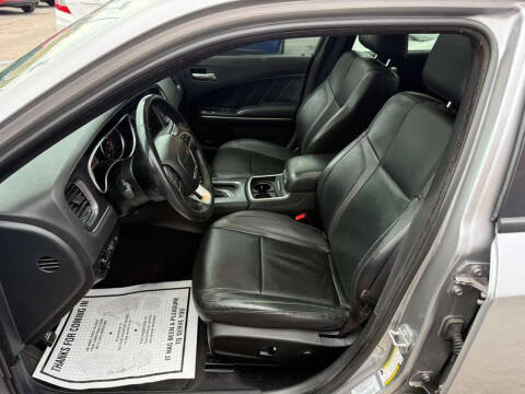 2015 Dodge Charger SXT