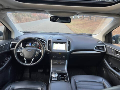 2019 Ford Edge SEL
