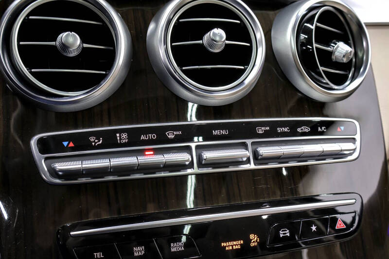 2022 Mercedes-Benz GLC GLC 300