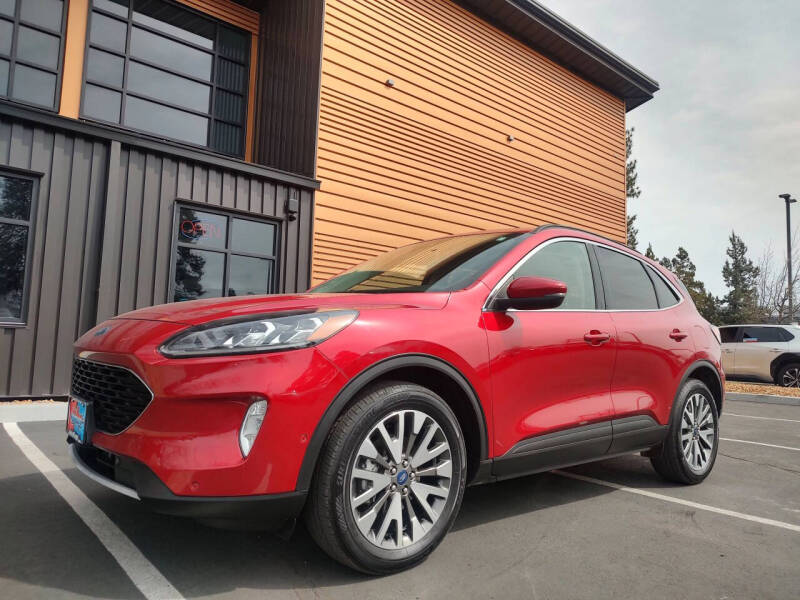 2020 Ford Escape Titanium