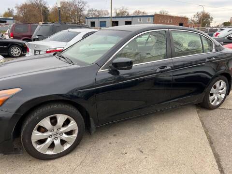 2008 Honda Accord for sale at Royal Auto Group in Warren MI