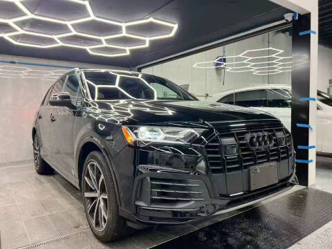 2022 Audi Q7 quattro Premium Plus 55 TFSI
