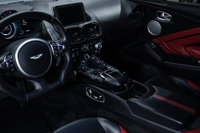 2019 Aston Martin Vantage