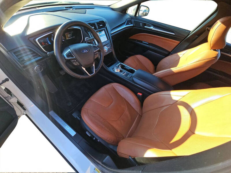 2019 Ford Fusion Hybrid Titanium