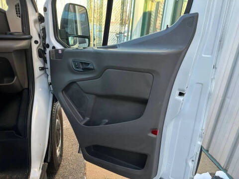 2020 Ford Transit 250