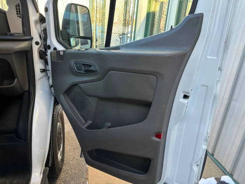 2020 Ford Transit 250