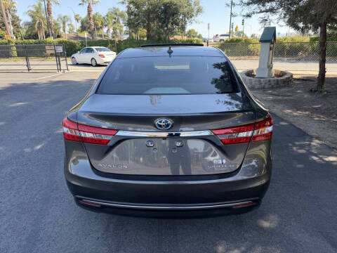 2013 Toyota Avalon Hybrid