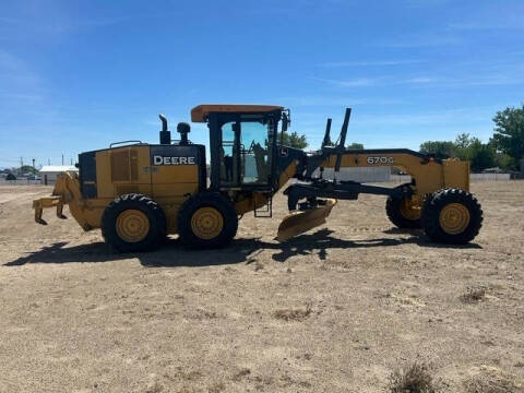 2009 John Deere 670G