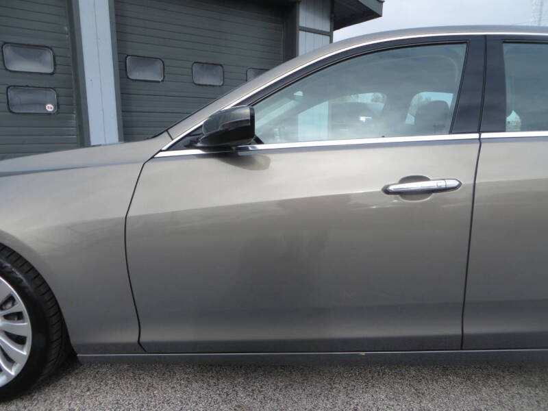 2017 Cadillac CTS 2.0T Luxury