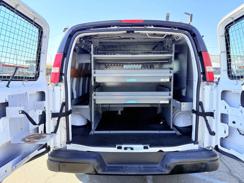 2018 Chevrolet Express 2500