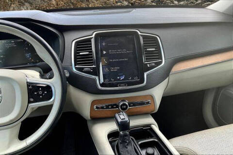 2019 Volvo XC90 T6 Inscription