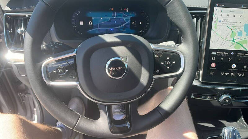 2026 Volvo XC90 B5 Plus 7P