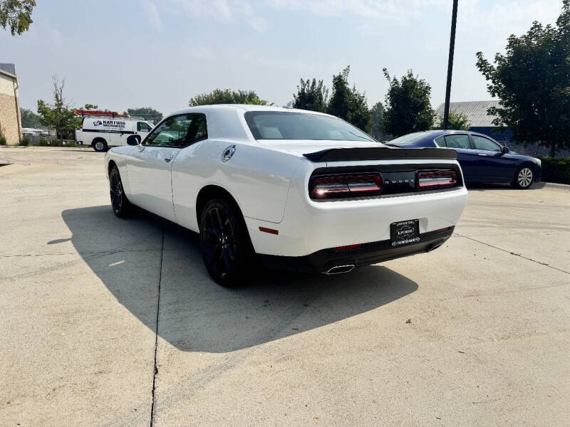 2023 Dodge Challenger SXT