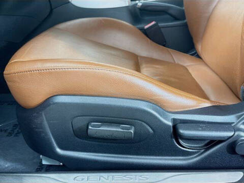 2010 Hyundai Genesis Coupe