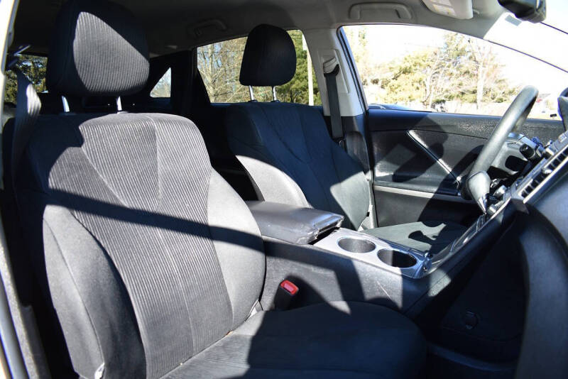 2013 Toyota Venza LE