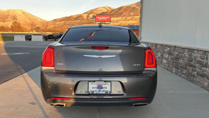 2015 Chrysler 300 S