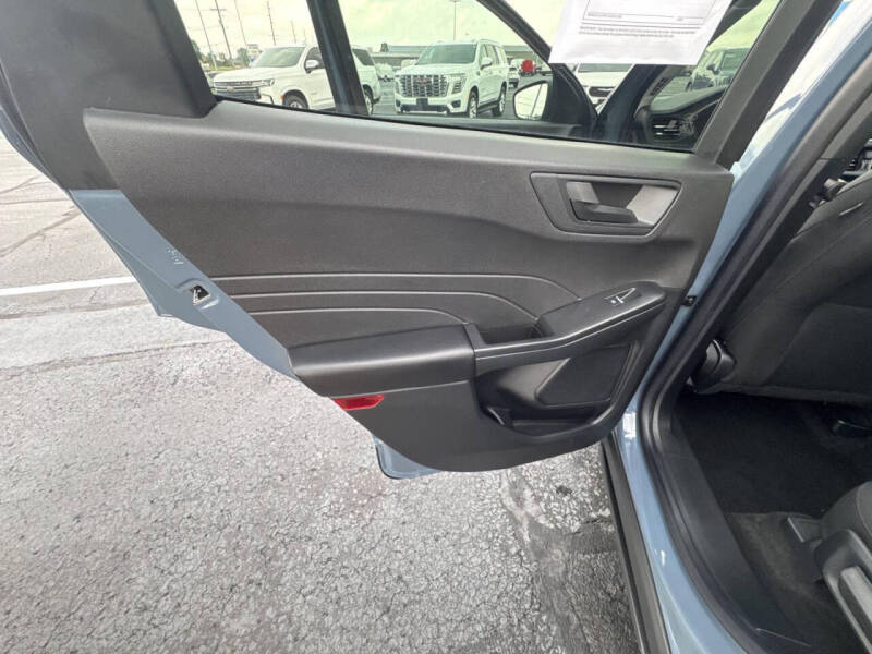 2025 Ford Escape Active
