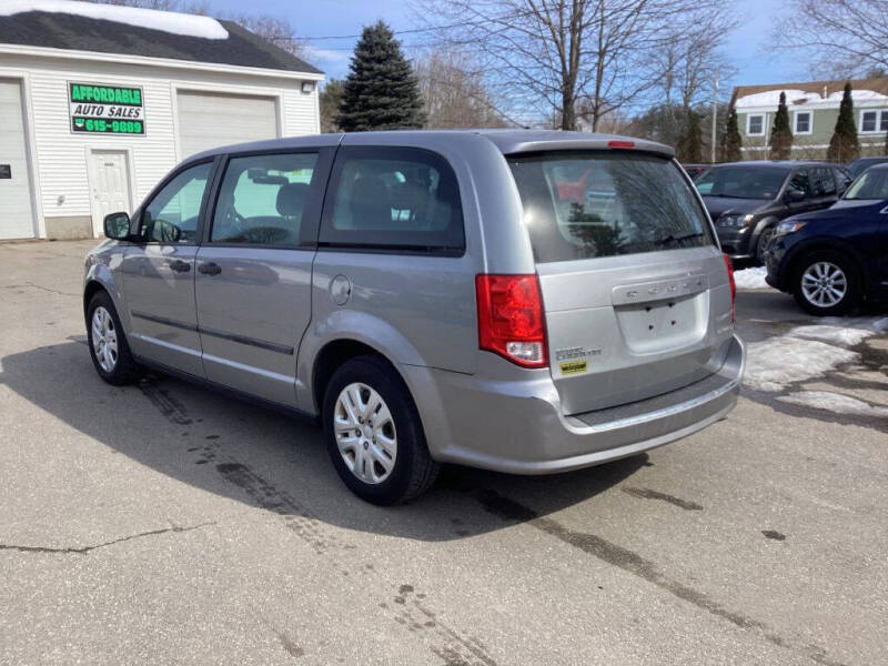 2014 Dodge Grand Caravan SE