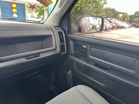 2018 RAM 1500 Express