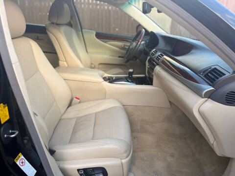 2013 Lexus LS 460