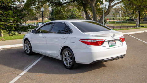 2017 Toyota Camry SE
