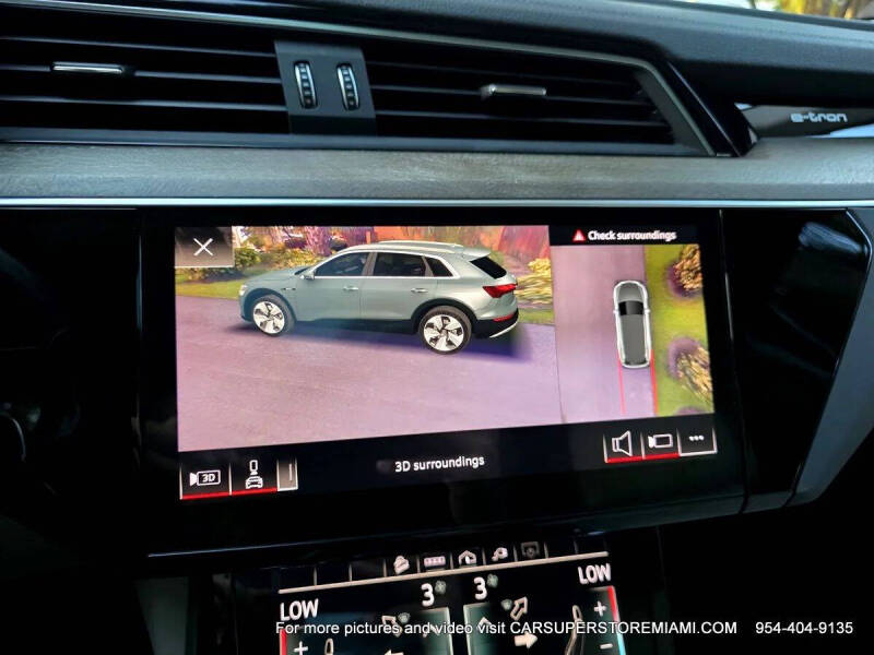 2021 Audi e-tron quattro Premium