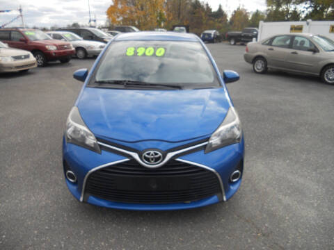 2015 Toyota Yaris 5-Door LE
