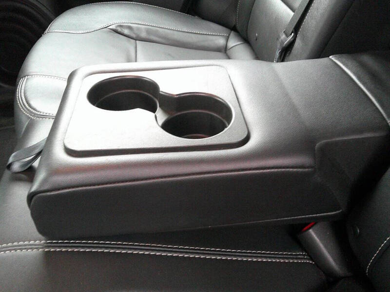 2011 Ford Taurus SEL