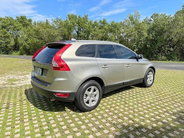 2011 Volvo XC60 3.2 photo 4