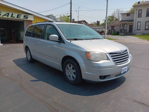 2009 Chrysler Town and Country for sale at Sarchione INC in Alliance OH