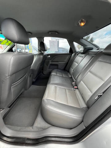 2005 Mercury Montego Luxury